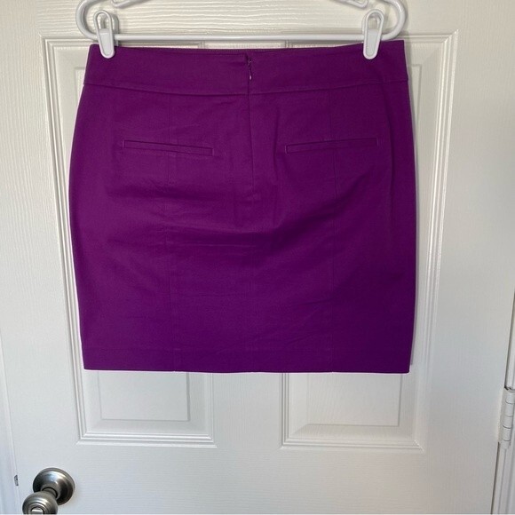 Ann Taylor Madison Purple Mini Skirt Cotton Spandex Pockets Front Back Size 6 - Picture 6 of 10